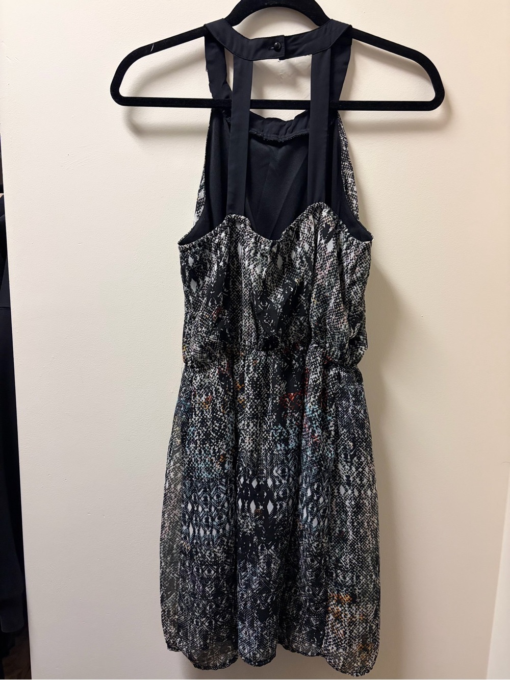 Maurices Black Snake-Print Halter Dress with Bronze Beaded Neckline Women’s Med - Picture 3 of 6